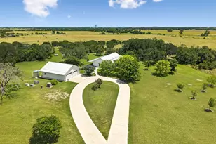 4320 Co Rd 223, Florence, TX 76527 - Photo 28