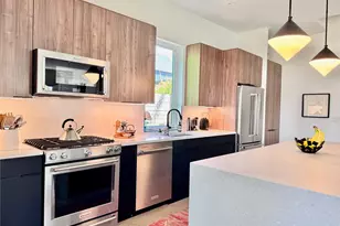 619 Tillery St, Austin, TX 78702 - Photo 10