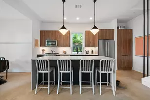 619 Tillery St, Austin, TX 78702 - Photo 8
