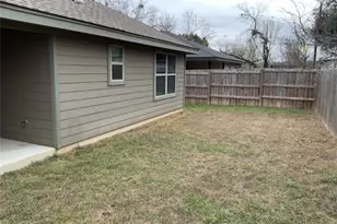 618 Oak Ln, Cottonwood Shores, TX 78657 - Photo 26