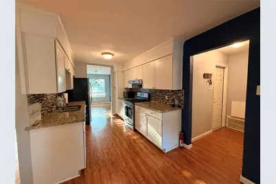 9003 Hunters Trace, Austin, TX 78758 - Photo 8