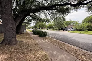 9003 Hunters Trace, Austin, TX 78758 - Photo 22
