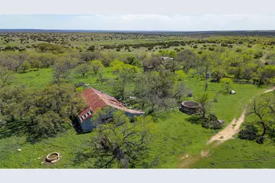 4121 County Road 2719, Evant, TX 76525 - Photo 4