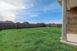 308 Monteforte Rd, Hutto, TX 78634 - Photo 30