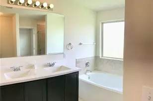 10021 Gertrudis Loop, Austin, TX 78747 - Photo 8