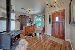 511 Chaney's Crossing, Bertram, TX 78605 - Photo 8