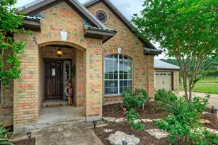 511 Chaney's Crossing, Bertram, TX 78605 - Photo 4