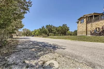 2207 Hancock Avenue, Lago Vista, TX 78645 - Photo 12