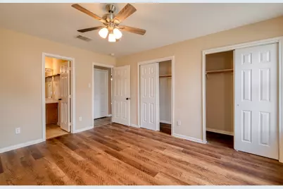 17813 Honey Locust Lane, Elgin, TX 78621 - Photo 14