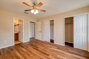 17813 Honey Locust Ln, Elgin, TX 78621 - Photo 14