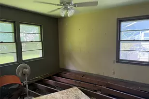 1405 E 16th Street E, Georgetown, TX 78626 - Photo 16
