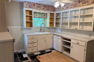 1405 E 16th Street E, Georgetown, TX 78626 - Photo 10