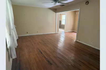 1405 E 16th Street E, Georgetown, TX 78626 - Photo 6