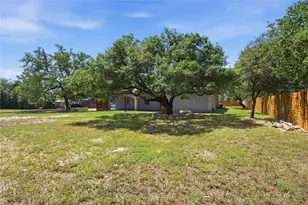17621 Stacey Ln, Lago Vista, TX 78645 - Photo 30