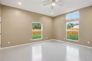 17621 Stacey Ln, Lago Vista, TX 78645 - Photo 16
