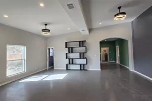 17621 Stacey Ln, Lago Vista, TX 78645 - Photo 14