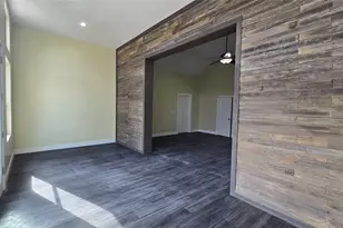 17621 Stacey Ln, Lago Vista, TX 78645 - Photo 4