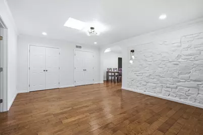 7510 Carriage Drive, Austin, TX 78752 - Photo 18