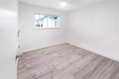 1415 Mearns Meadow Boulevard, Austin, TX 78758 - Photo 20