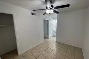 2410 Longview St, Austin, TX 78705 - Photo 6