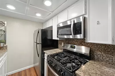 500 Hesters Crossing Road #209, Round Rock, TX 78681 - Photo 8