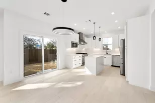 1500 Sylvan Glade, Austin, TX 78745 - Photo 8