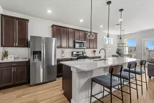 7415 Travertine Spring Dr, Austin, TX 78744 - Photo 8