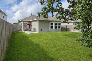 220 Bent Crk Ln, Georgetown, TX 78628 - Photo 10