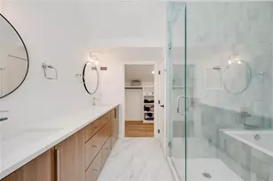 1208 Luna St, Austin, TX 78721 - Photo 34