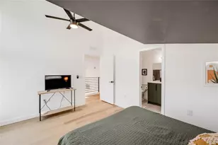 1208 Luna St, Austin, TX 78721 - Photo 28