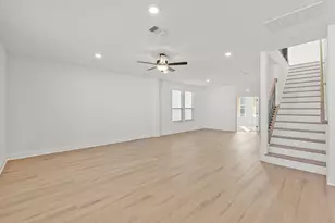 208 Daniels Dusty Trl, Georgetown, TX 78626 - Photo 8