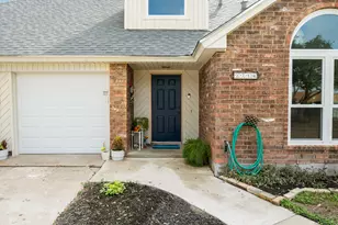 2714 Vancouver Dr, Corpus Christi, TX 78414 - Photo 2