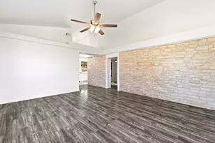 606 Rolling Hills Rd, Liberty Hill, TX 78642 - Photo 16