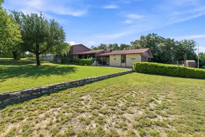 606 Rolling Hills Road, Liberty Hill, TX 78642 - Photo 2