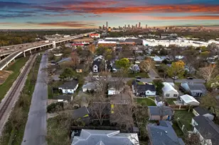 4404 Clarkson Ave, Austin, TX 78751 - Photo 30