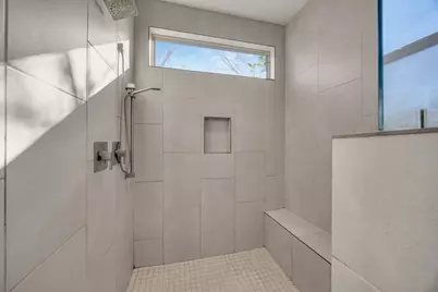 4404 Clarkson Avenue, Austin, TX 78751 - Photo 16