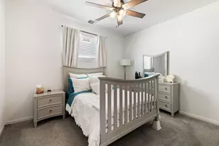 150 Seattle Slew Dr, Jarrell, TX 76537 - Photo 8