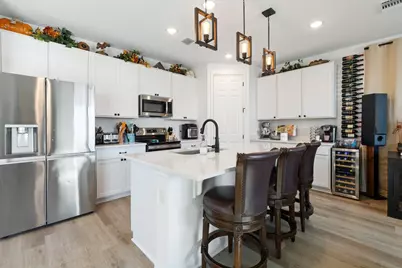 150 Seattle Slew Drive, Jarrell, TX 76537 - Photo 10