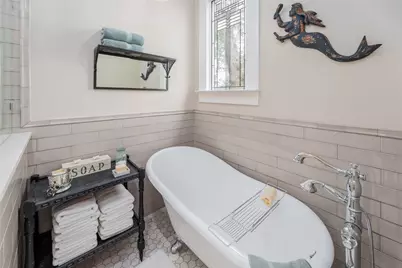 403 E 4th Street, Georgetown, TX 78626 - Photo 30