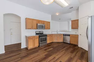 220 N Crossing Trail, Round Rock, TX 78665 - Photo 6