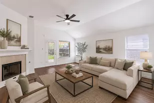 220 N Crossing Trail, Round Rock, TX 78665 - Photo 2