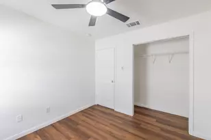 220 N Crossing Trail, Round Rock, TX 78665 - Photo 18