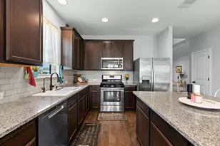 20717 Rolling Creek Rd, Pflugerville, TX 78660 - Photo 8