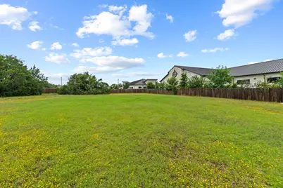 205 Sedro Trail, Georgetown, TX 78633 - Photo 4
