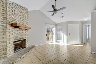 12207 Alderbrook Dr, Austin, TX 78758 - Photo 4