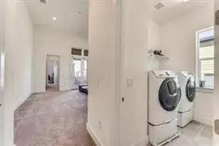 6304 Toscana Ave, Austin, TX 78724 - Photo 14