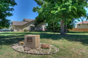 2705 Kingsland Way, Austin, TX 78725 - Photo 30