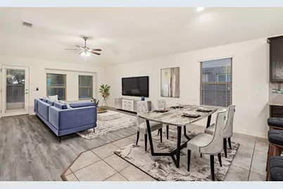 2705 Kingsland Way, Austin, TX 78725 - Photo 10