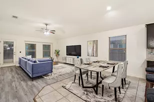 2705 Kingsland Way, Austin, TX 78725 - Photo 10