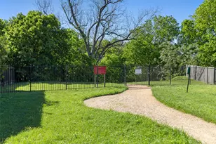 2705 Kingsland Way, Austin, TX 78725 - Photo 32